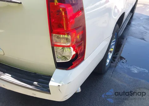 2007 Chevrolet Suburban 1500 Ltz z USA, uszkodzony, nr VIN 1GNFC16J87R403874